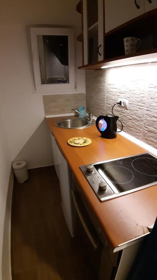Azzurro Studio Apartment Belgrado Esterno foto